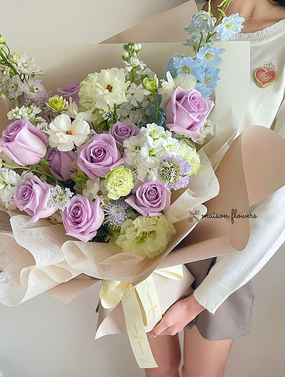 purple rose bouquet