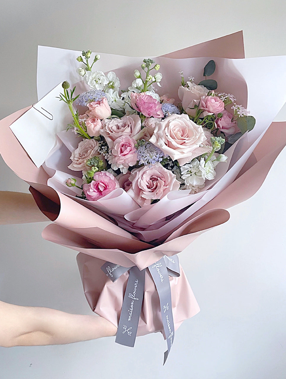 Annette Roses Flowers Annette 淡粉玫瑰花束 – Maison Flowers